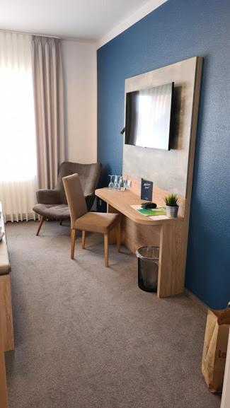 Hagen'S Hotel "Eat & Meet" Restaurant Bar Lounge 하렌 외부 사진
